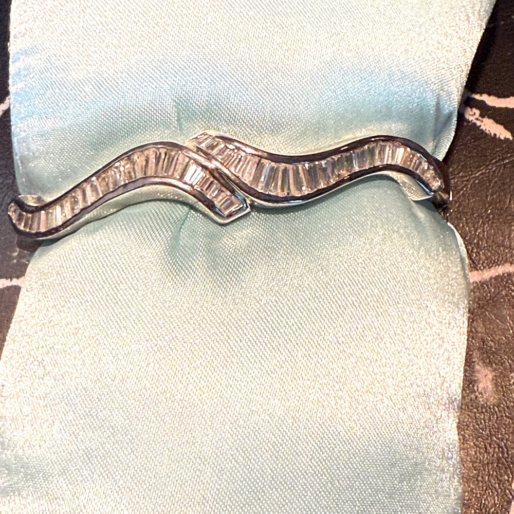 Baguette bangle bracelet